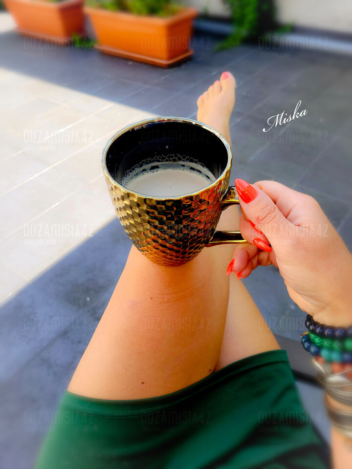 ☕️ - Duzamisia42