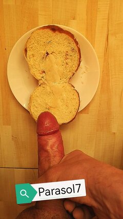 Pączek z nadzieniem 😋