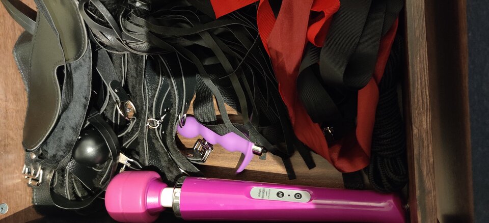 Szafka nocna... - PanMarcin666