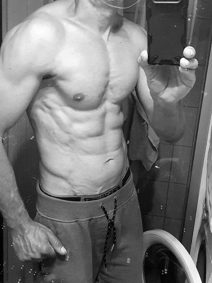 20210608_212733.jpg - Rozpaleni1978