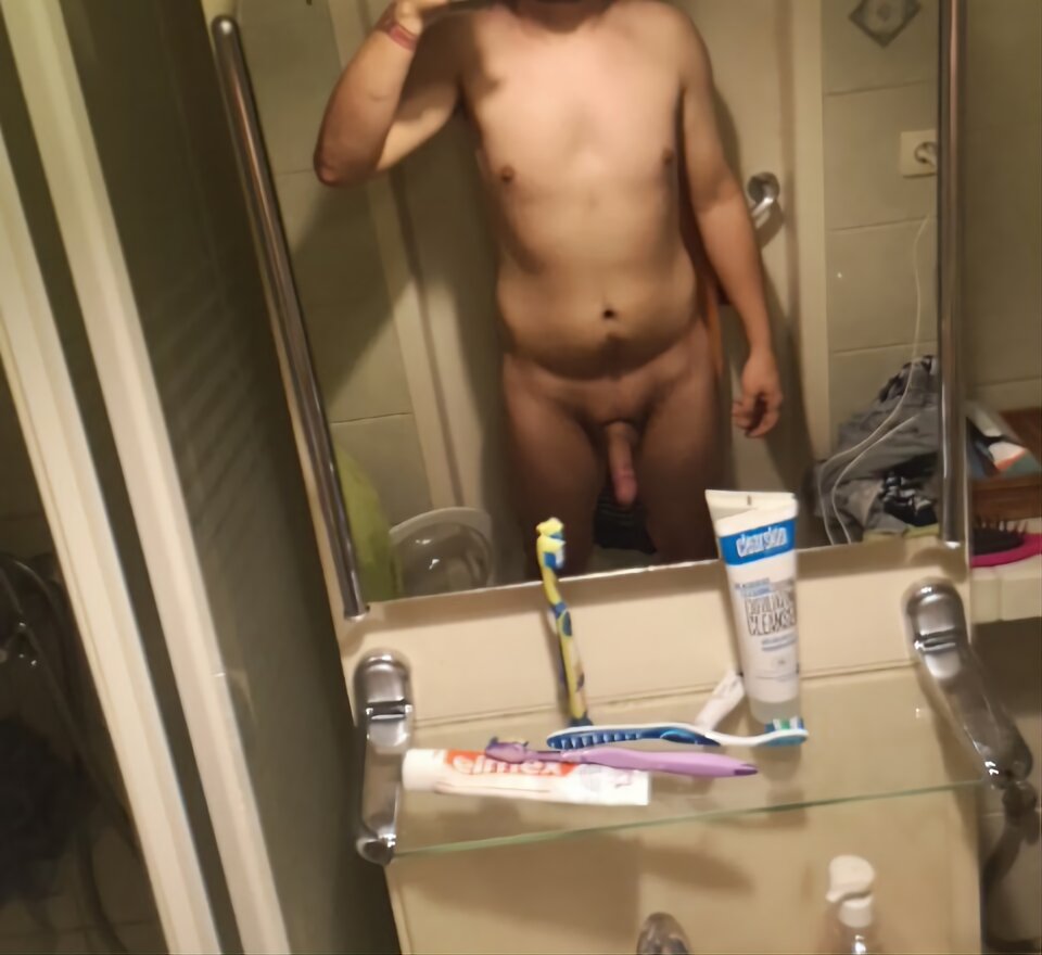 IMG_20210411_230256.jpg - Botak111