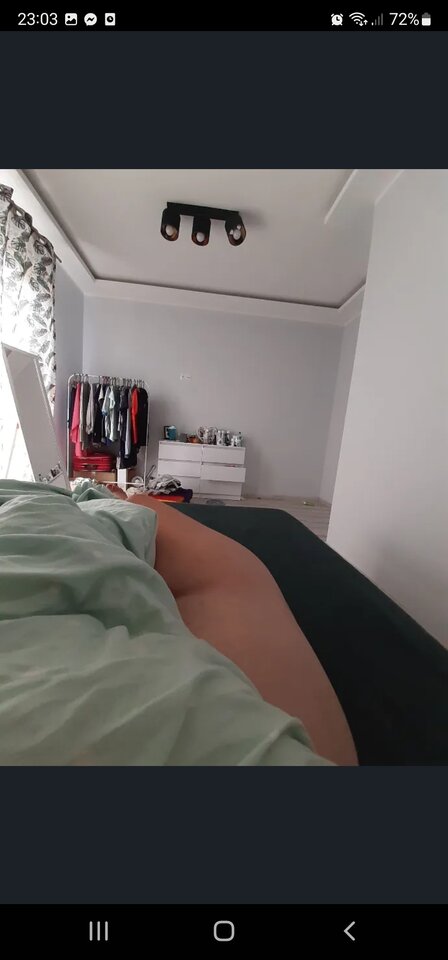 Screenshot_20221125-230315_Badoo (1).jpg - Botak111