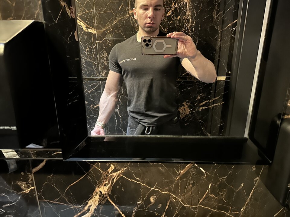 IMG_0932.jpeg - BodyBuilder92