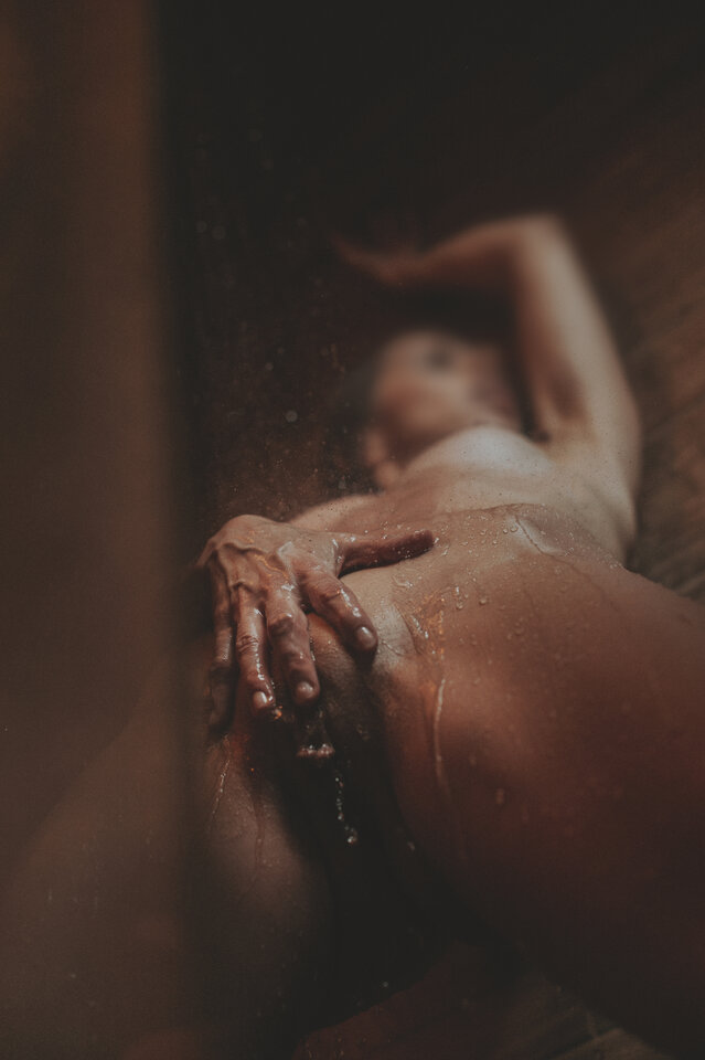 Shower - sinner_in_me