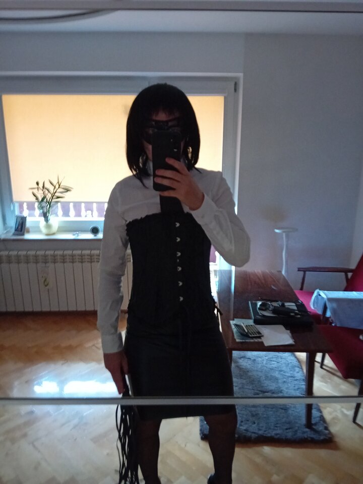 20230814_161934.jpg - sylviacrossdress