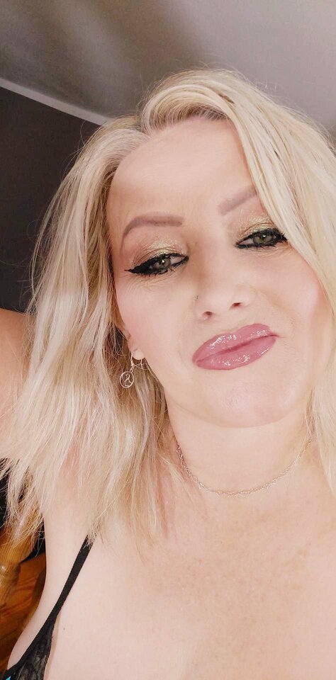 received_1043693313461041.jpeg - HotAgusiaa