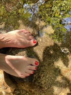 Chłodzenie sexy stópek.jpeg