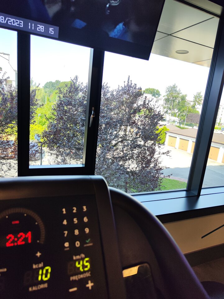 2023-08-1911.28.067260425571257427518.jpg - tom6970