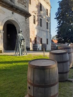 chodż.... zabiorę Ciebie do...mojego zamku...