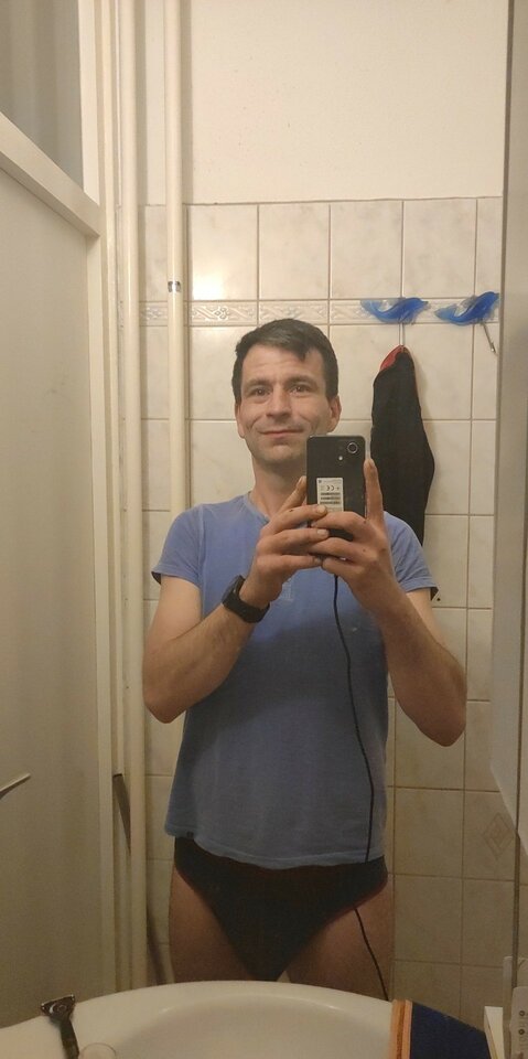 4d1b6a1d-2d93-4fc4-85cd-37899fd2252fphoto.jpeg - CrazyCoupelNl