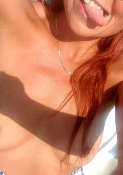 Ostatnie słoneczne dni z grzania cycuchów😜