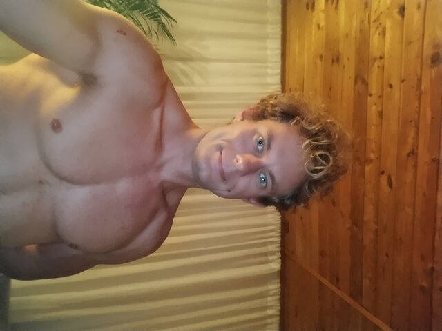 DenisTomasz24