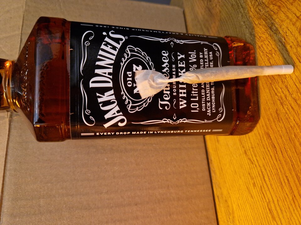 Nie było chętnej ani chętnych, to nie może się przecież zm - Scorpion94