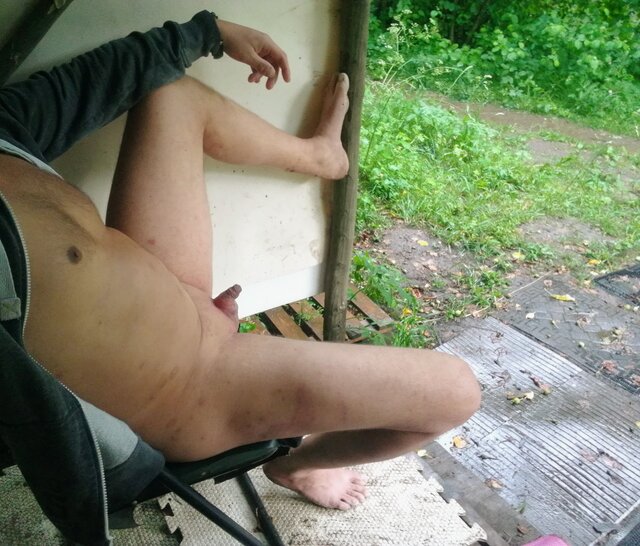 Nude_public