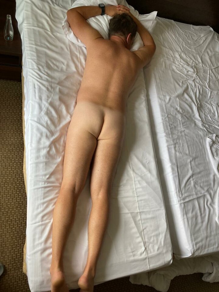 1B8D272D-A4E2-40B4-8372-CC81847116CA.jpeg - VikiKevin