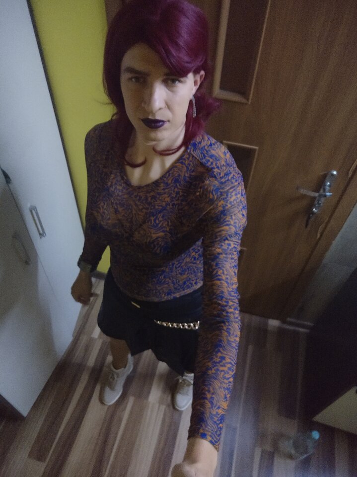 Jeszcze jeden młodzieżowy Look - Adriennecross