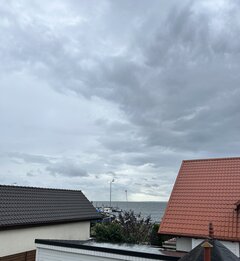 A w Chałupach pogoda bardziej łóżkowa niż plażowa 