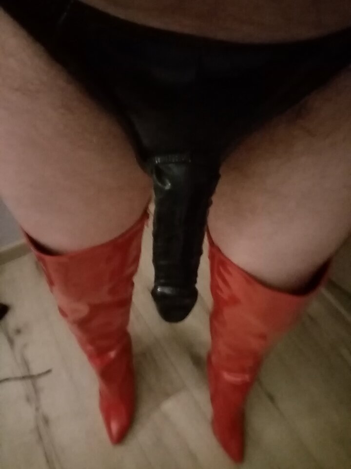 IMG_20230903_214853.jpg - Gloves54