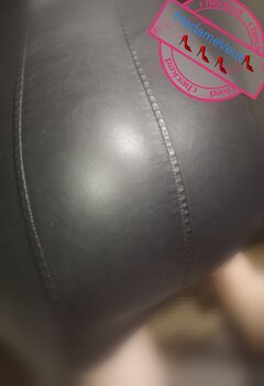 Nowy prezent 🐾🐾 świetny! 😈