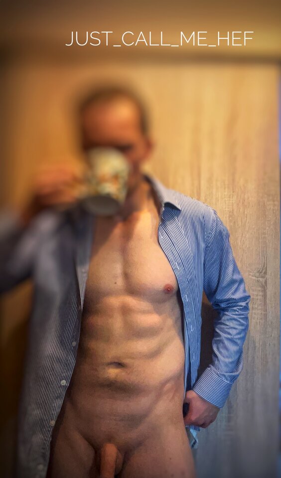 IMG_2655.jpeg - Just_Call_Me_Hef
