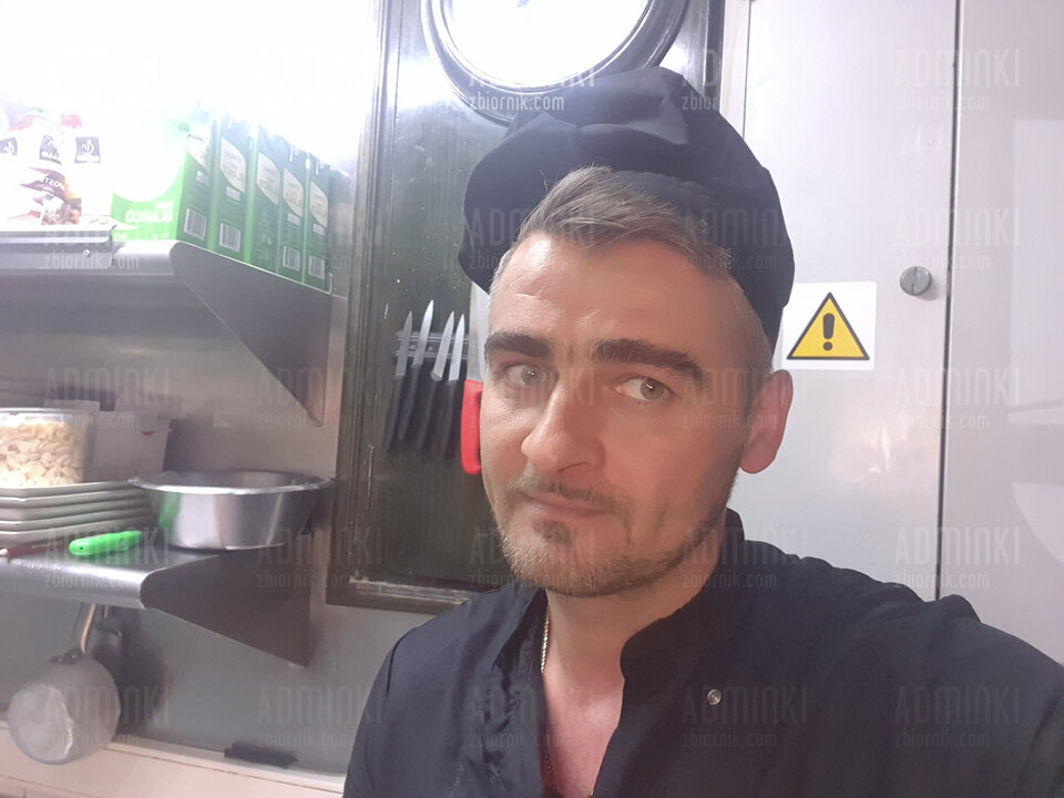 Godzina 19.30 dzisiaj LIFE kto wpada zostawia 1 w komentarzu💪 - Adminki