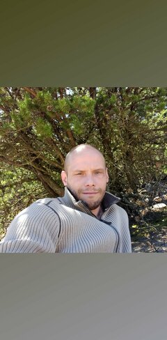 Chętna pani koło Otwocka 