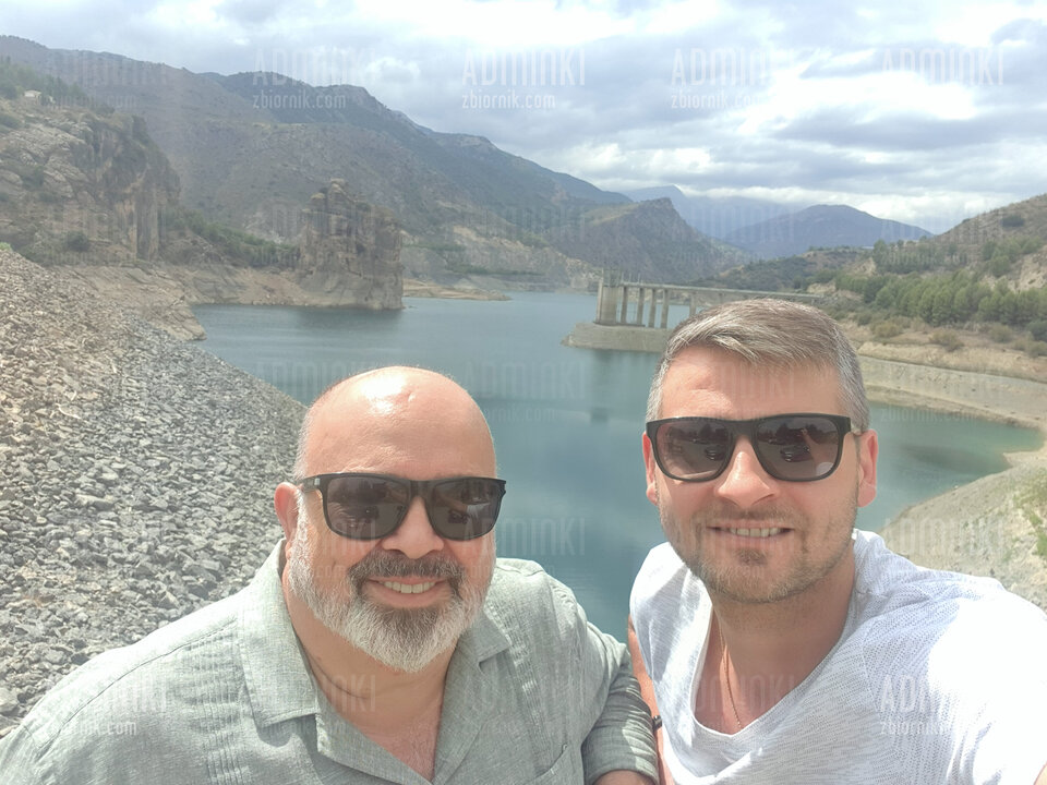 Dzień pięknie jest - Adminki