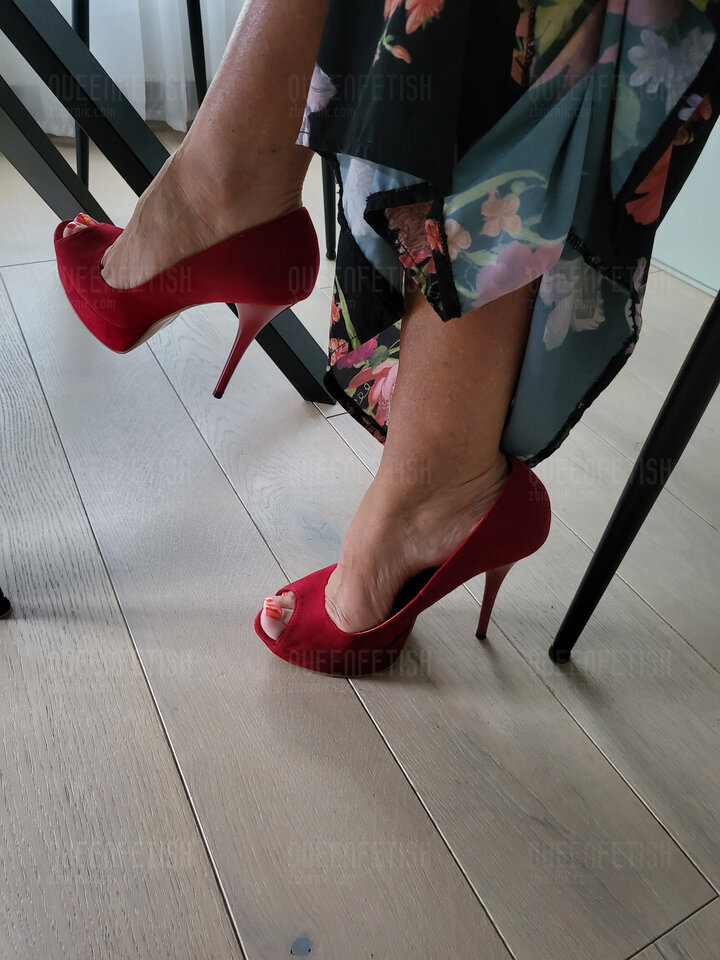 20230913_081829.jpg - Queenfetish