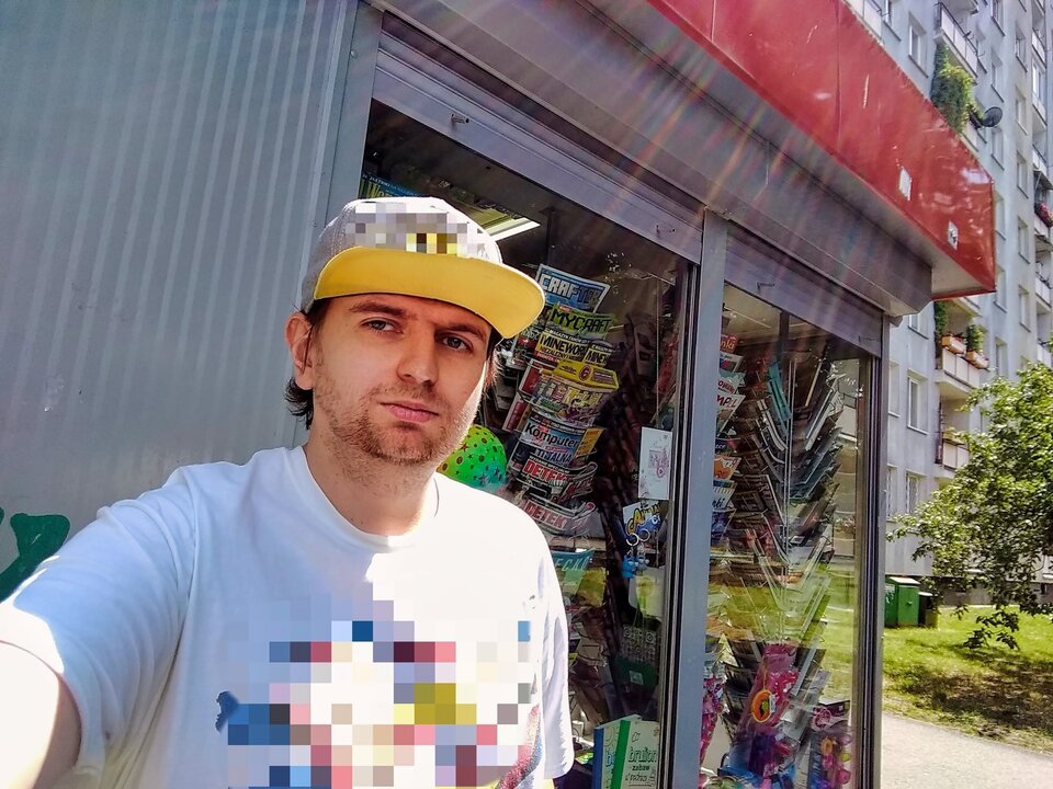 FaceApp_1621709484645.jpg - dede888