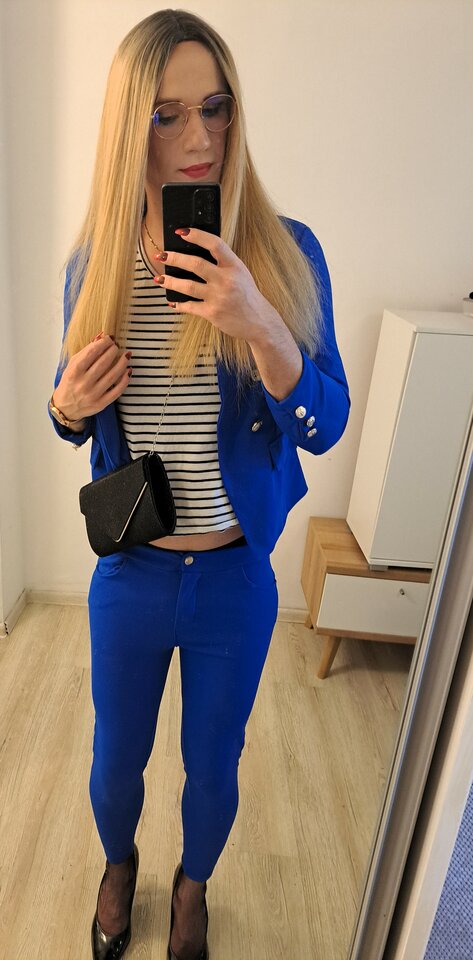 20230916_161002.jpg - Elena98