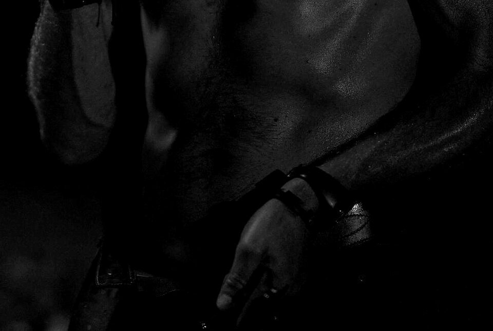 B&W.jpg - ElectricArc