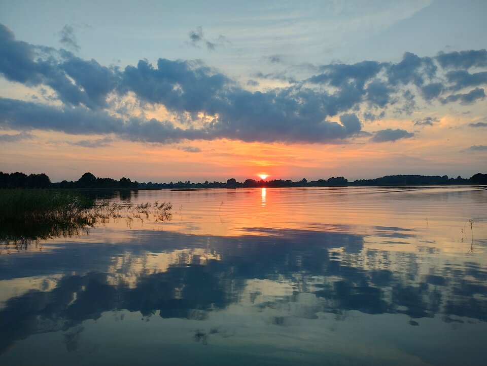 Kałuże te większe i te dużeee. - agneso