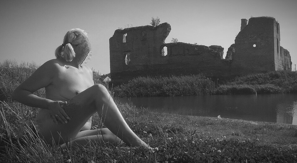 Zamki woj. łódzkiego - para438