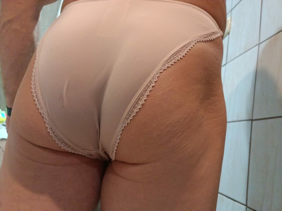 IMG20230923011604_BURST001.jpg - Burura75