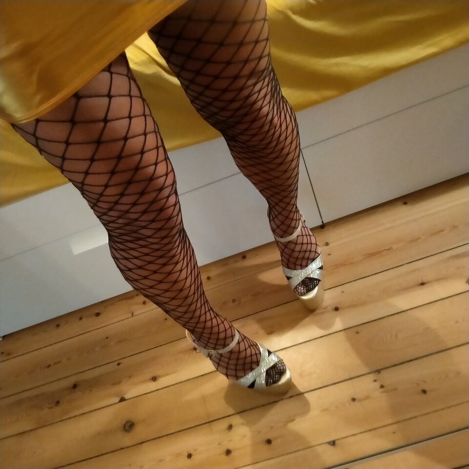 2023-09-28 08.12.00.jpg - MartinkaCross