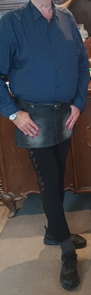 W nowych legginsach i mini 😎👄 - Gregorja