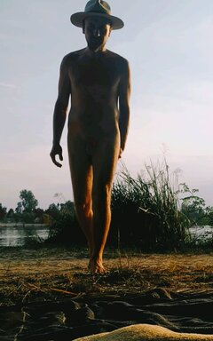 122848124.jpg