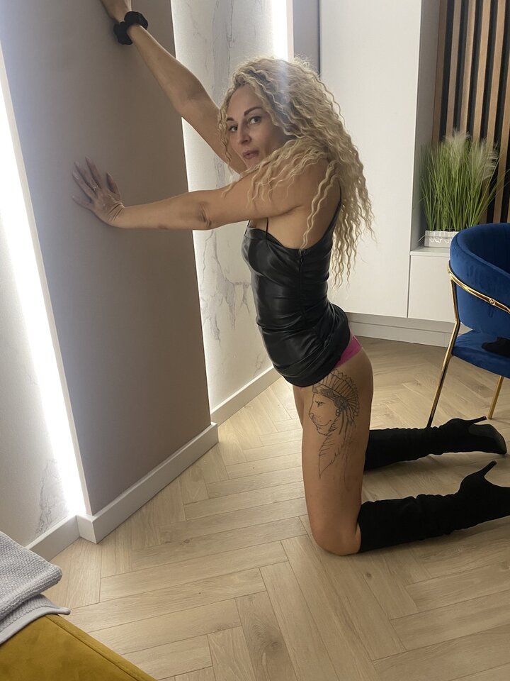 IMG_9741.jpeg - YourBlackAngel