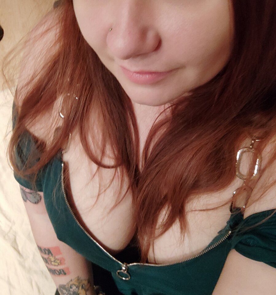 Spuścisz mi się w usta przy swojej Pani? - Nati0777