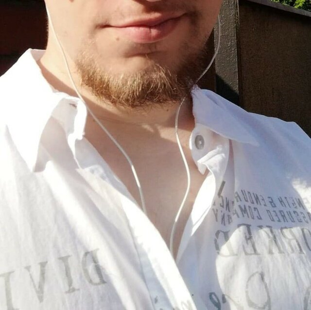 Smile for me and get on your knees... - MasterAndDaddy_SL