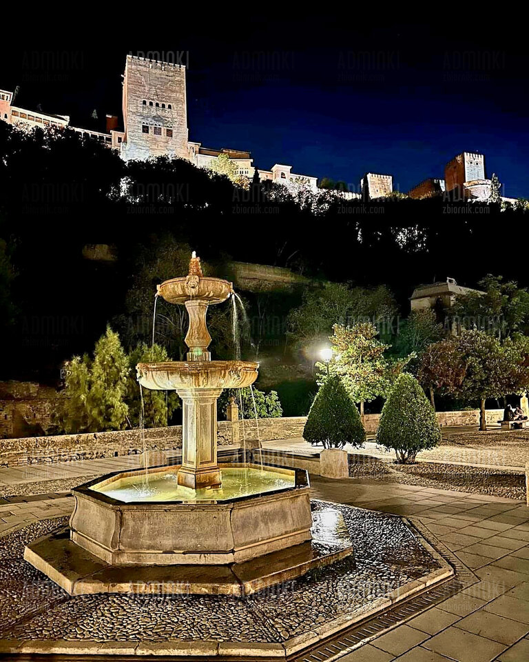 Alhambra nocą 🇪🇸🇪🇸🇪🇸🇪🇸🌜🌜🌜 - Adminki
