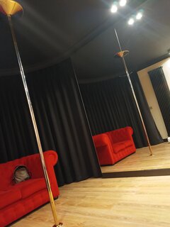 Apartament w którym aktualnie jesteśmy zapraszamy realną pani