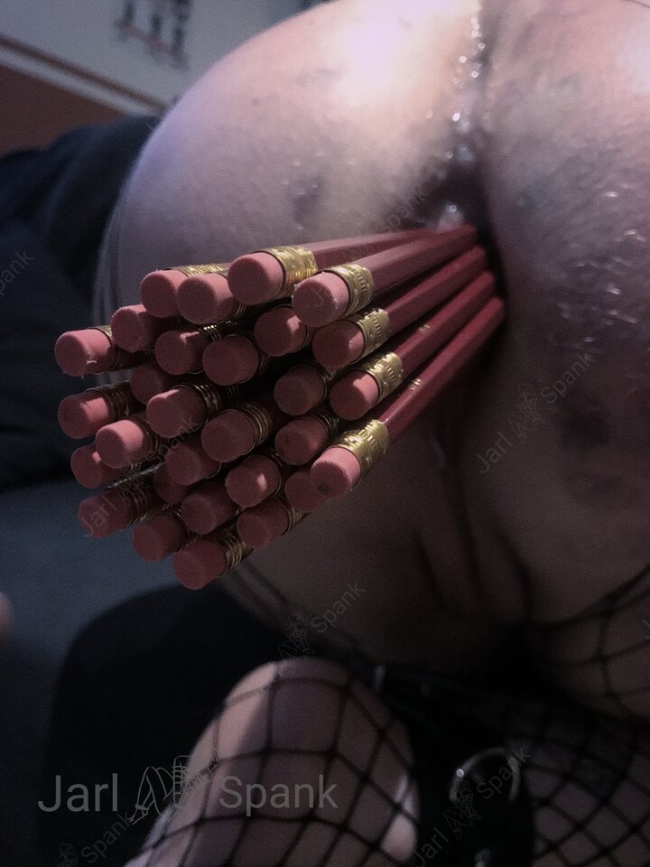 1000001806.jpg - JarlSpank