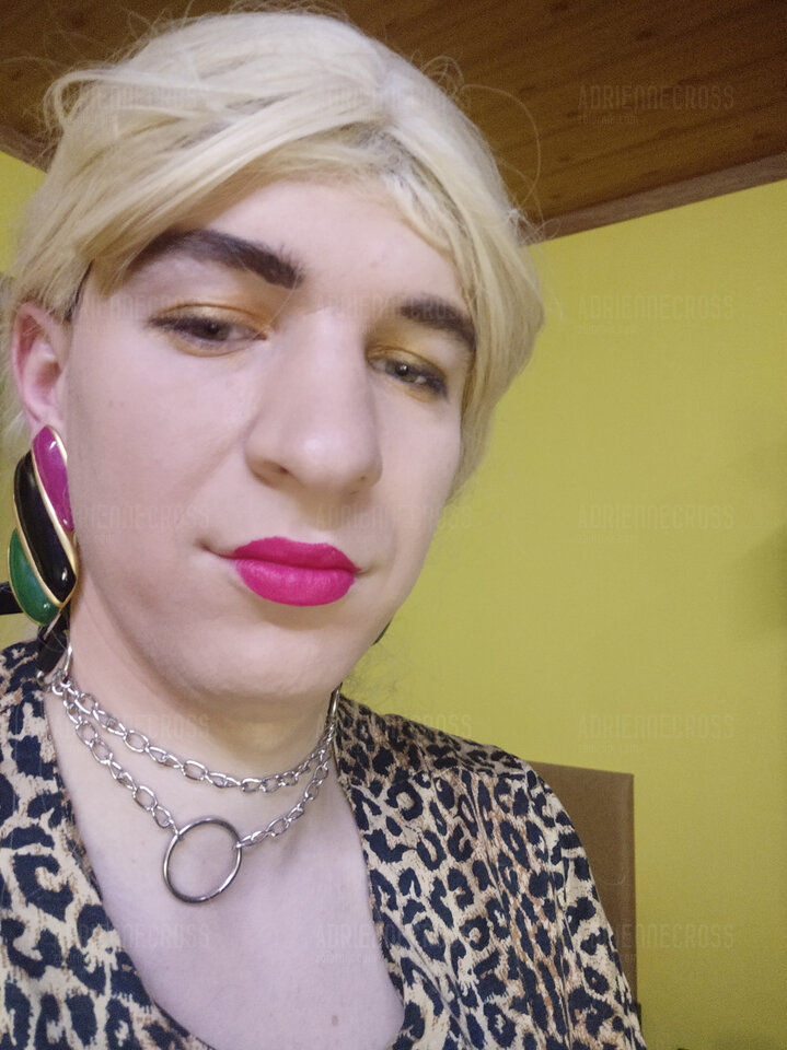Taki blond look podoba się ? - Adriennecross