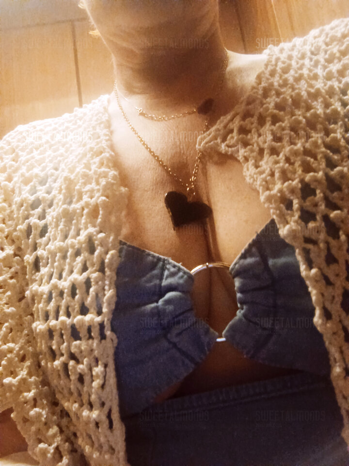 1000009346.jpg - SweetAlmonds