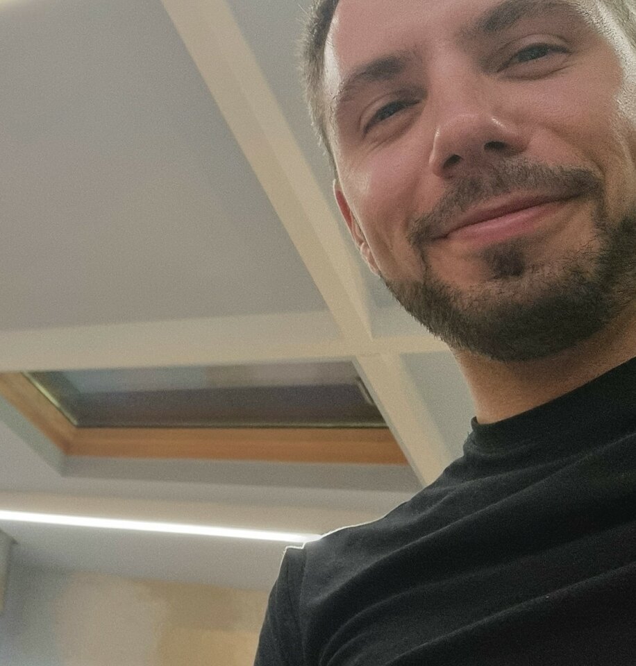 EMSI2.jpg - Emilian22061990