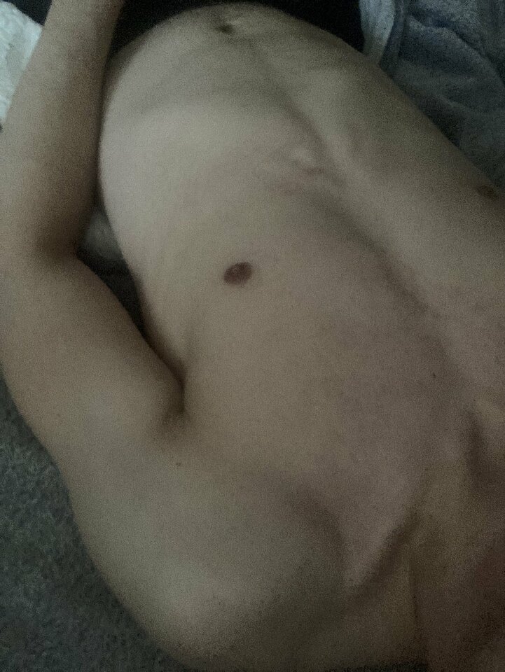 Brzuszk - HebanowyFortepian