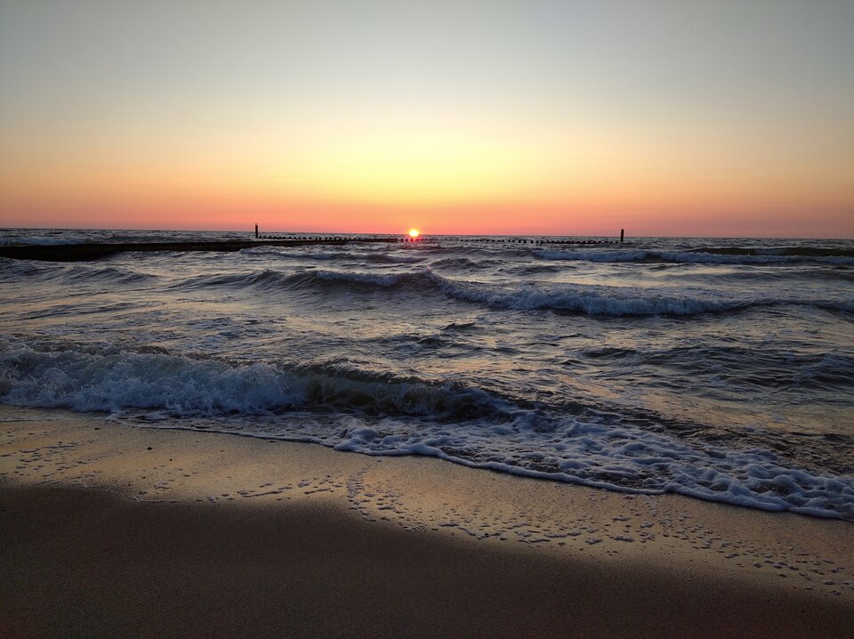 .... piękny zachód słońca 😘 - Horizons