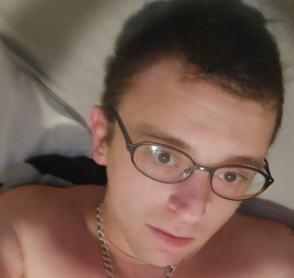 FaceApp_1698079433990.jpg - Pawio1