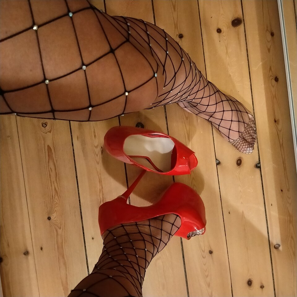 2023-11-01 06.50.21.jpg - MartinkaCross